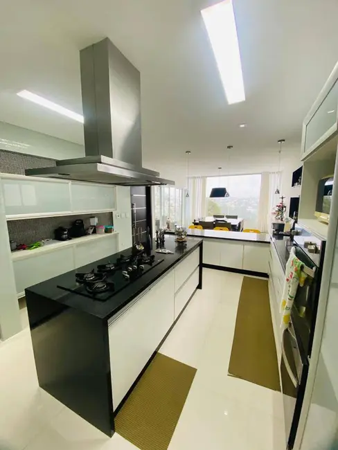 Foto 5 de Casa de Condomínio com 4 quartos à venda, 600m2 em Aruja - SP