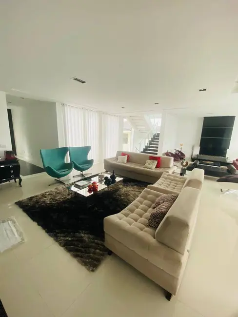 Foto 6 de Casa de Condomínio com 4 quartos à venda, 600m2 em Aruja - SP