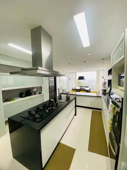 Foto 4 de Casa de Condomínio com 4 quartos à venda, 600m2 em Aruja - SP