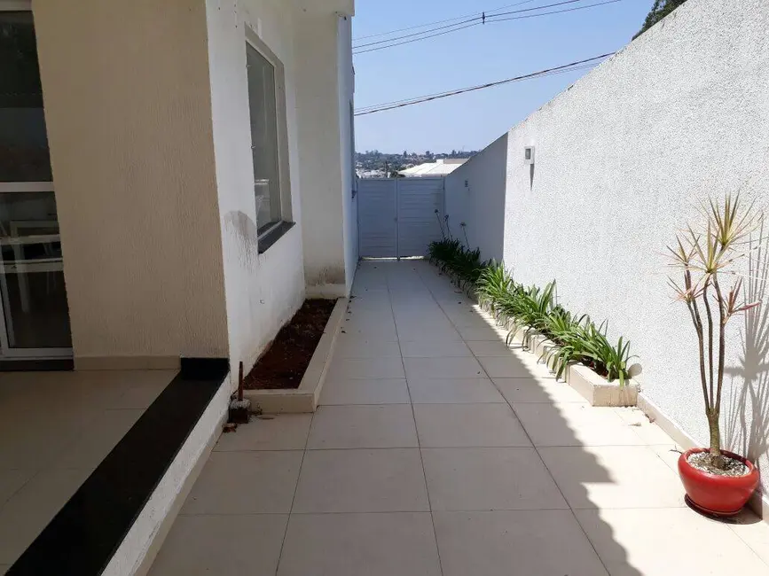 Foto 7 de Casa de Condomínio com 4 quartos à venda e para alugar, 340m2 em Jardim das Cerejeiras, Aruja - SP