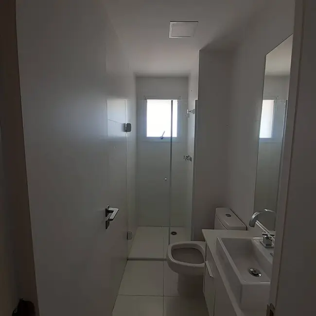 Apartamento com 3 quartos para alugar, 99m2 em Jardim Renata, Aruja - SP - imagem 7 Foto 7 de Apartamento com 3 quartos para alugar, 99m2 em Jardim Renata, Aruja - SP