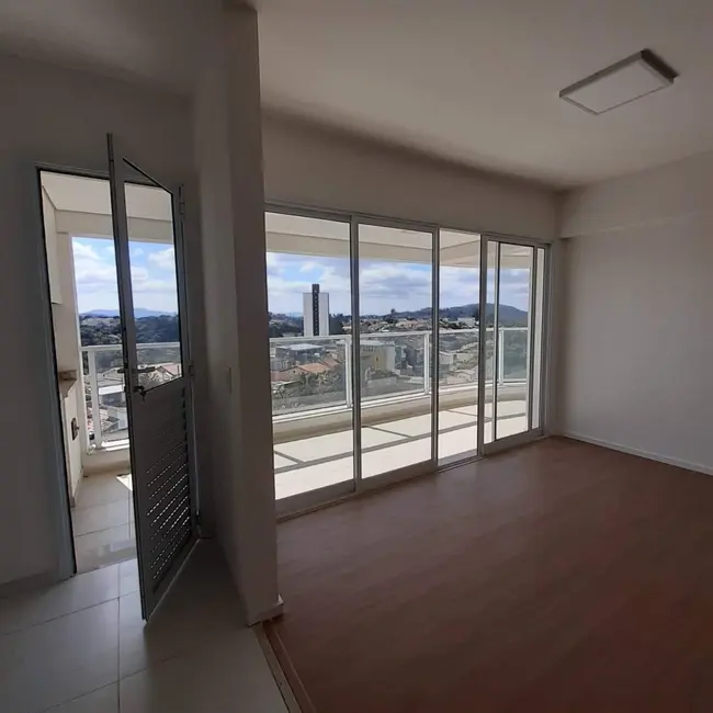 Foto 2 de Apartamento com 3 quartos para alugar, 99m2 em Jardim das Cerejeiras, Aruja - SP