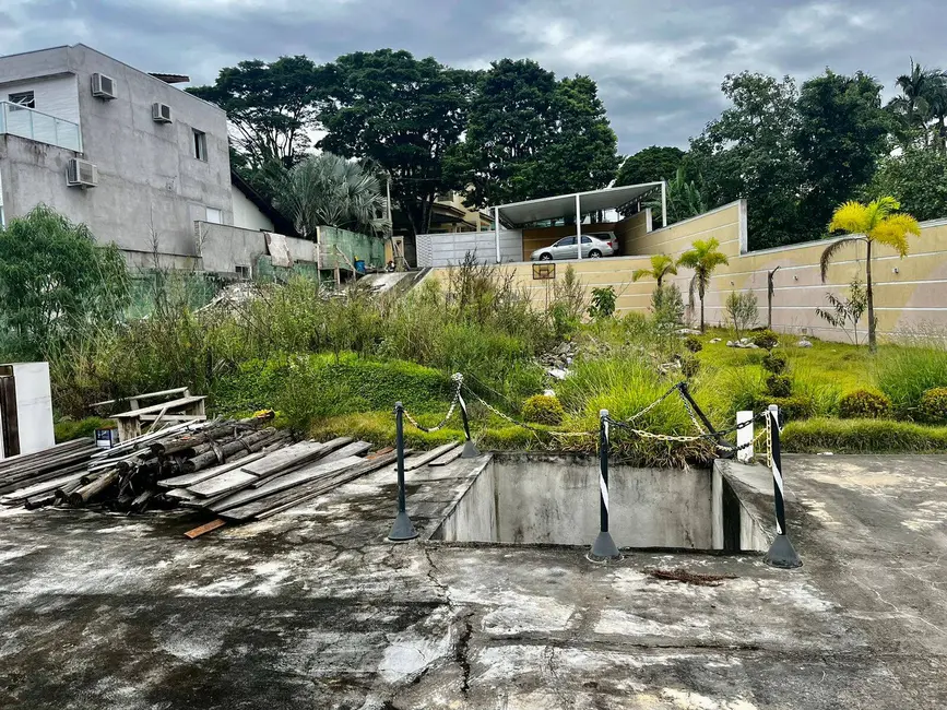 Foto 6 de Lote de Condomínio à venda, 1073m2 em Arujázinho I, II e III, Aruja - SP