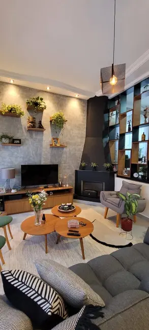 Casa de Condomínio com 4 quartos à venda, 300m2 em Aruja - SP - imagem 6 Foto 6 de Casa de Condomínio com 4 quartos à venda, 300m2 em Aruja - SP