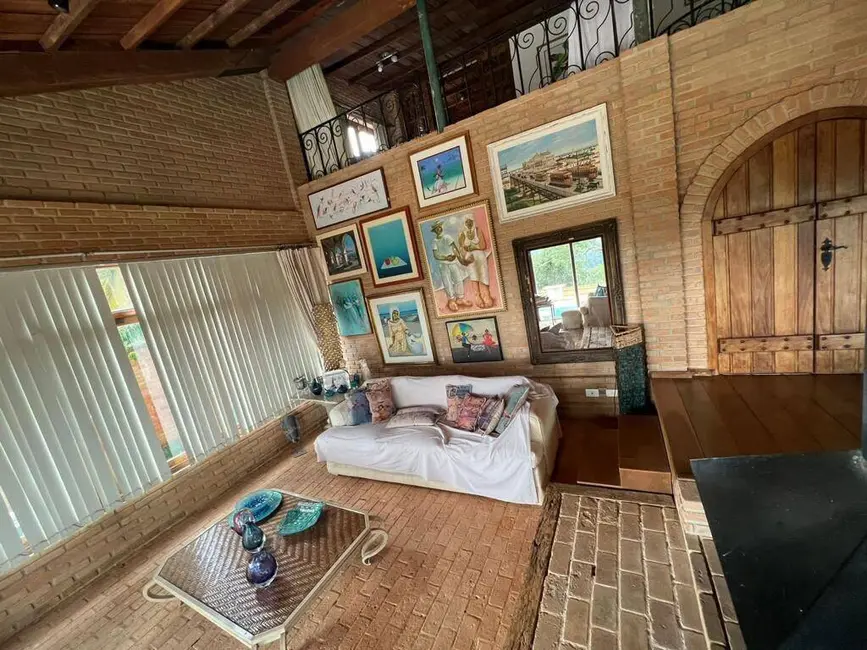 Foto 7 de Casa de Condomínio com 4 quartos à venda, 2300m2 em Aruja - SP