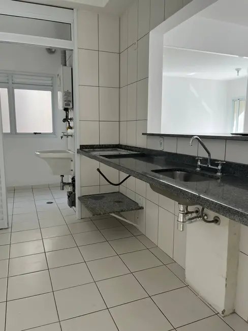 Foto 3 de Apartamento com 3 quartos à venda, 78m2 em Jardim Renata, Aruja - SP