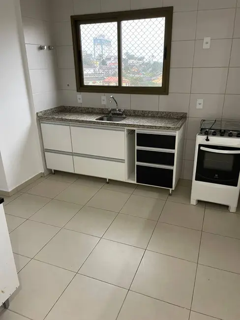 Foto 2 de Apartamento com 3 quartos à venda, 100m2 em Chácara São José, Aruja - SP