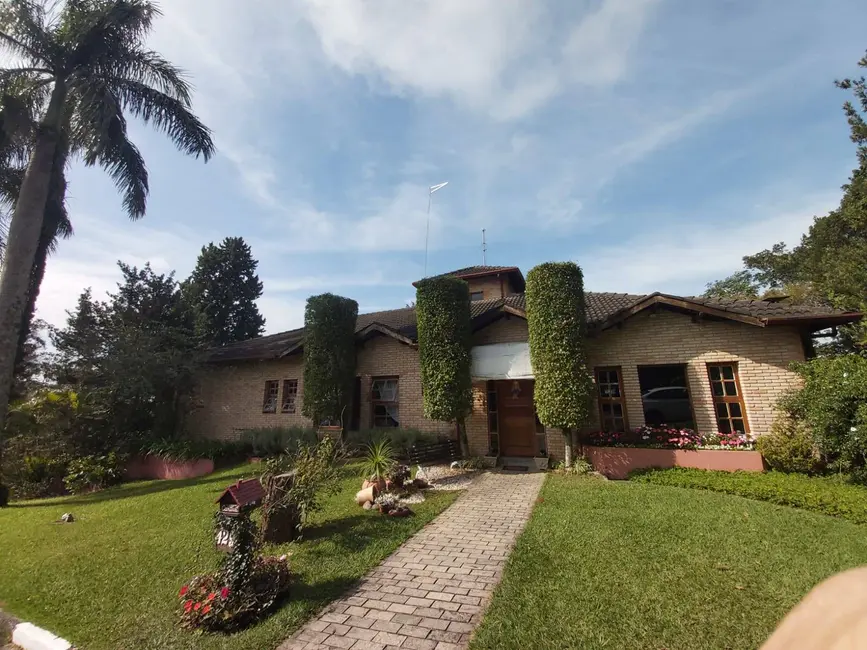 Foto 2 de Casa de Condomínio com 3 quartos à venda, 1080m2 em Arujázinho I, II e III, Aruja - SP