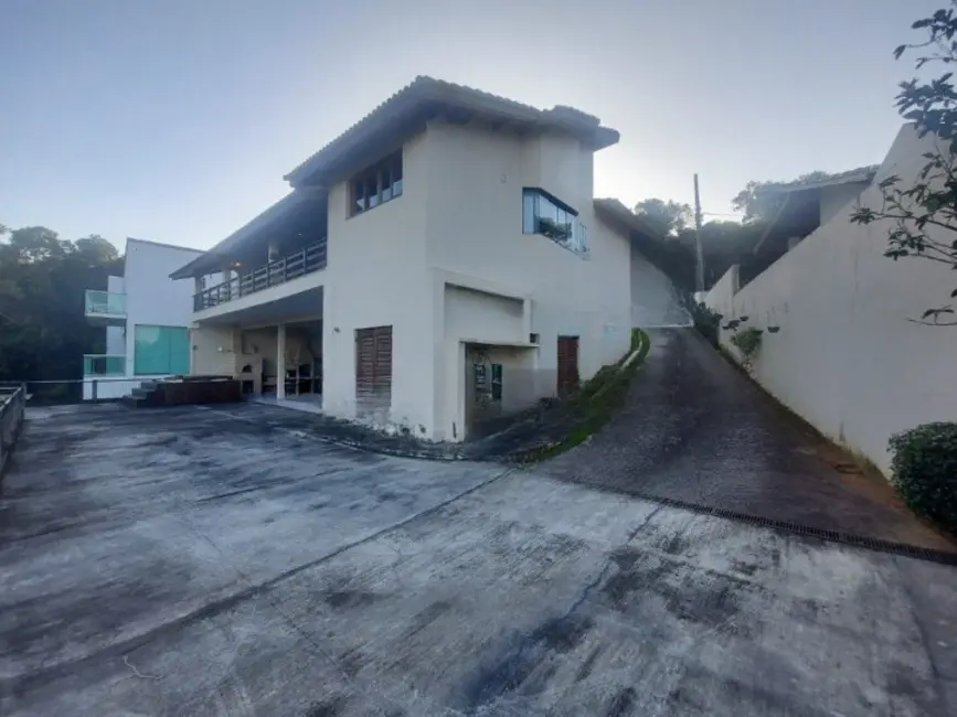 Foto 3 de Casa de Condomínio com 6 quartos à venda, 1000m2 em Jardim Planalto, Aruja - SP