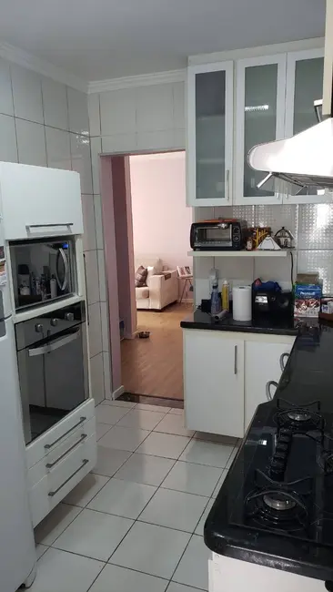 Foto 3 de Apartamento com 2 quartos à venda, 63m2 em Jordanópolis, Aruja - SP