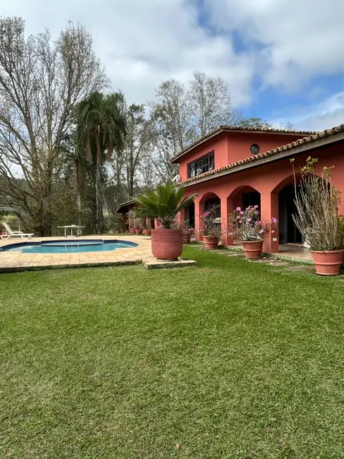 Foto 8 de Sítio / Rancho com 5 quartos à venda em Santa Isabel - SP