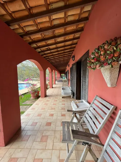 Foto 9 de Sítio / Rancho com 5 quartos à venda em Santa Isabel - SP