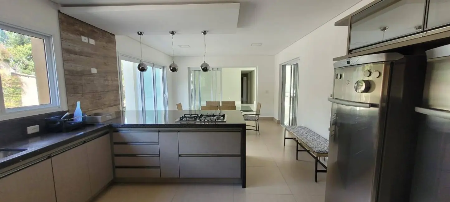 Foto 9 de Casa de Condomínio com 4 quartos à venda e para alugar, 2105m2 em Jardim Planalto, Aruja - SP