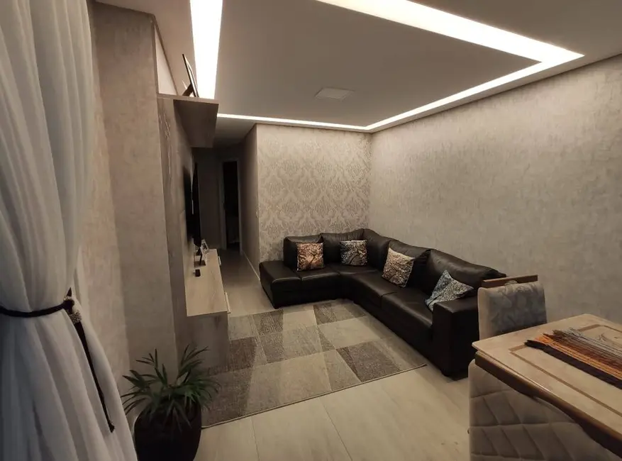 Foto 9 de Apartamento com 3 quartos à venda, 76m2 em Jardim das Cerejeiras, Aruja - SP