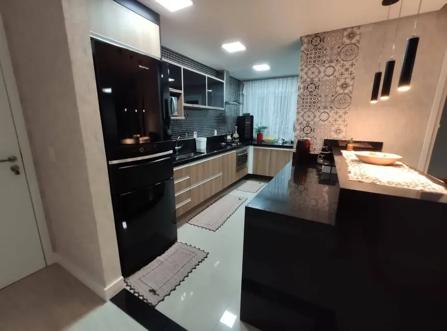 Foto 5 de Apartamento com 3 quartos à venda, 76m2 em Jardim das Cerejeiras, Aruja - SP