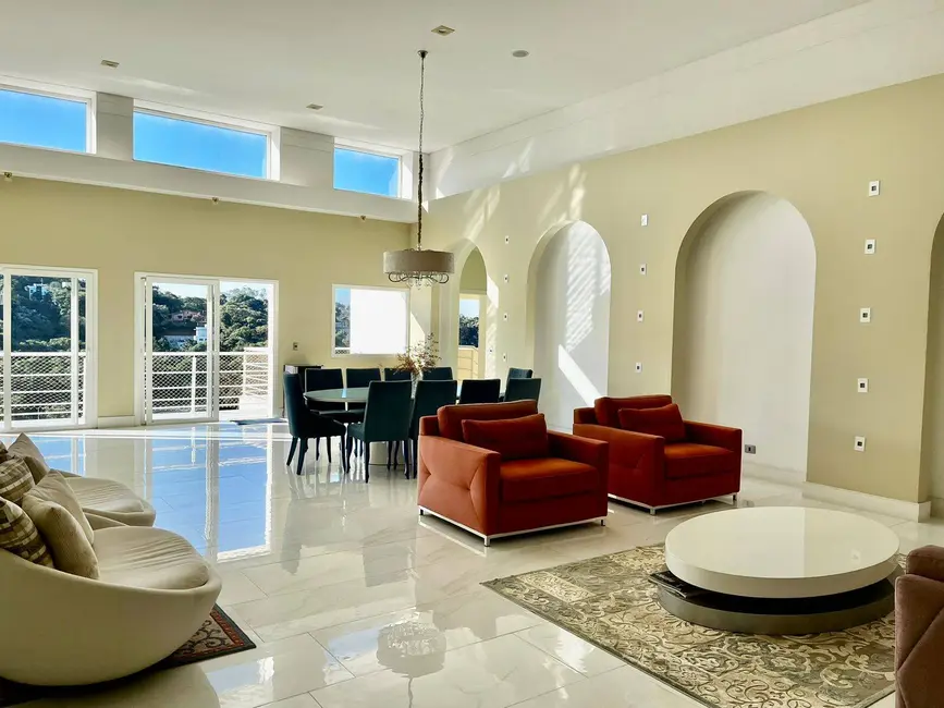 Foto 4 de Casa de Condomínio com 4 quartos à venda, 2324m2 em Jardim Planalto, Aruja - SP