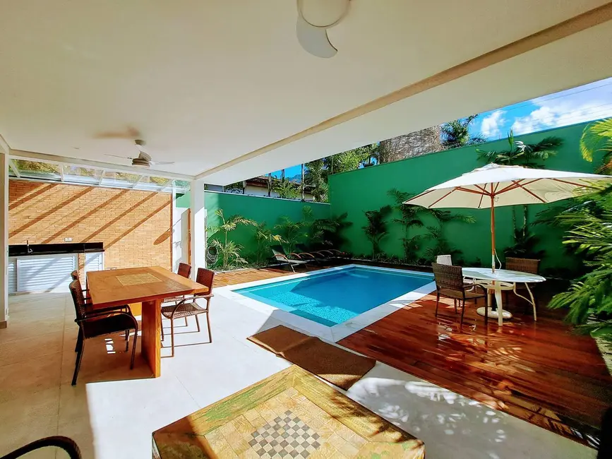 Foto 3 de Casa com 5 quartos à venda, 334m2 em Sao Sebastiao - SP