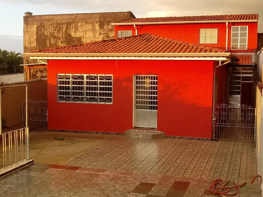 Foto 2 de Casa com 3 quartos à venda, 300m2 em Cidade Nova Arujá, Aruja - SP