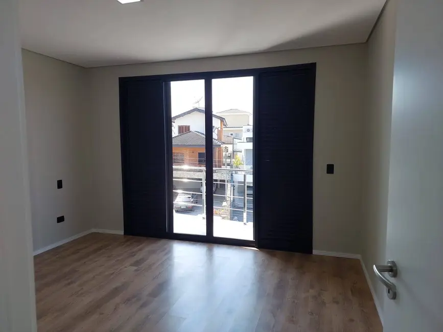 Foto 8 de Casa de Condomínio com 3 quartos à venda, 306m2 em Jardim das Cerejeiras, Aruja - SP