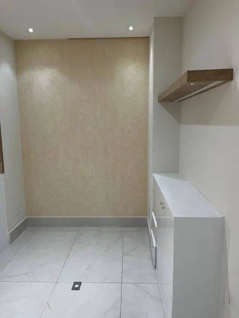 Foto 7 de Sala Comercial para alugar, 75m2 em Centro, Aruja - SP