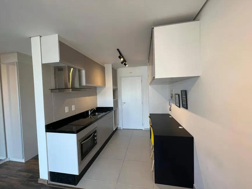 Foto 8 de Apartamento com 1 quarto à venda, 34m2 em Chácara São José, Aruja - SP