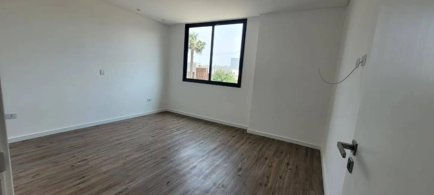 Foto 9 de Casa de Condomínio com 4 quartos à venda, 300m2 em Jardim Fazenda Rincão, Aruja - SP