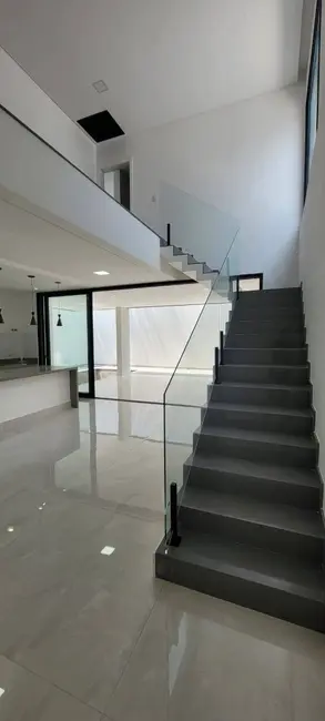 Foto 4 de Casa de Condomínio com 4 quartos à venda, 300m2 em Jardim Fazenda Rincão, Aruja - SP