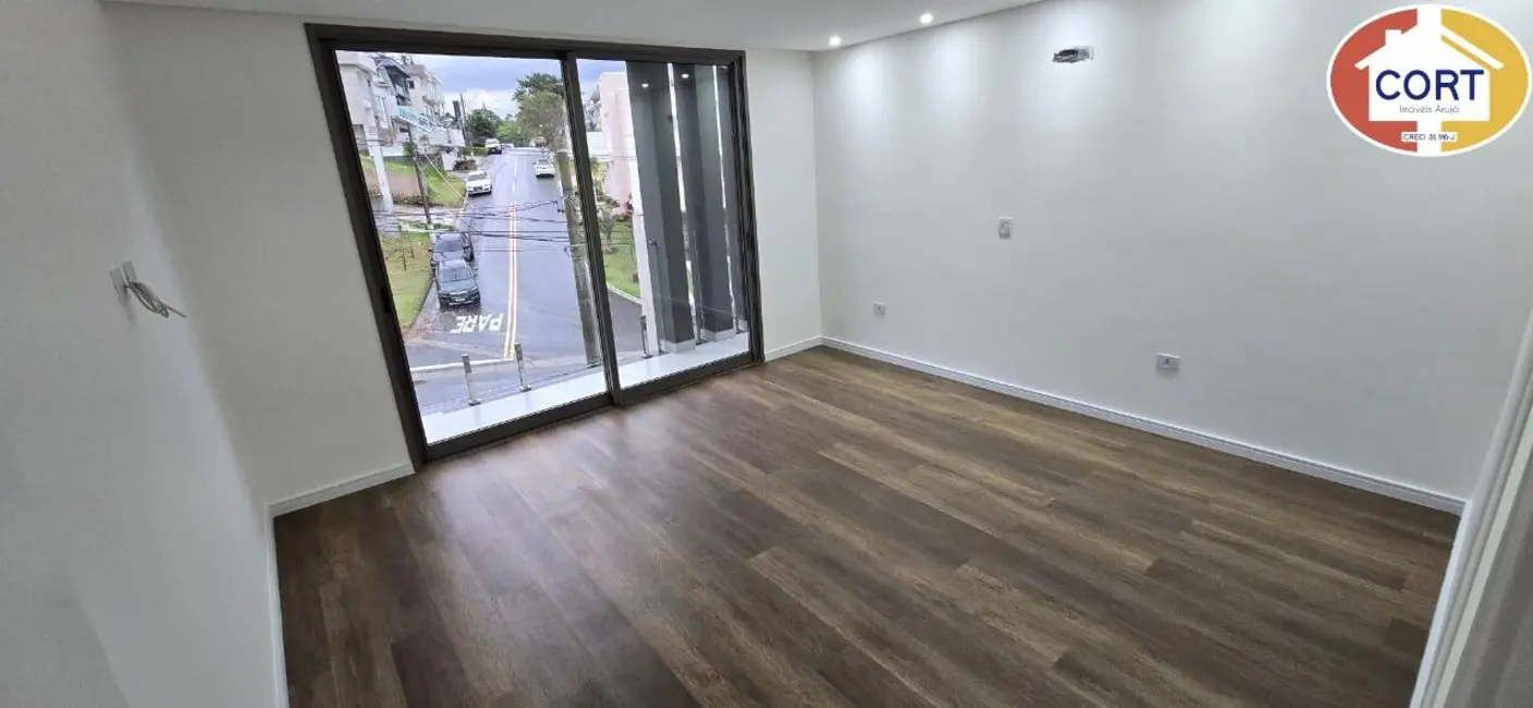 Foto 8 de Casa de Condomínio com 4 quartos à venda, 300m2 em Residencial Real Park, Aruja - SP