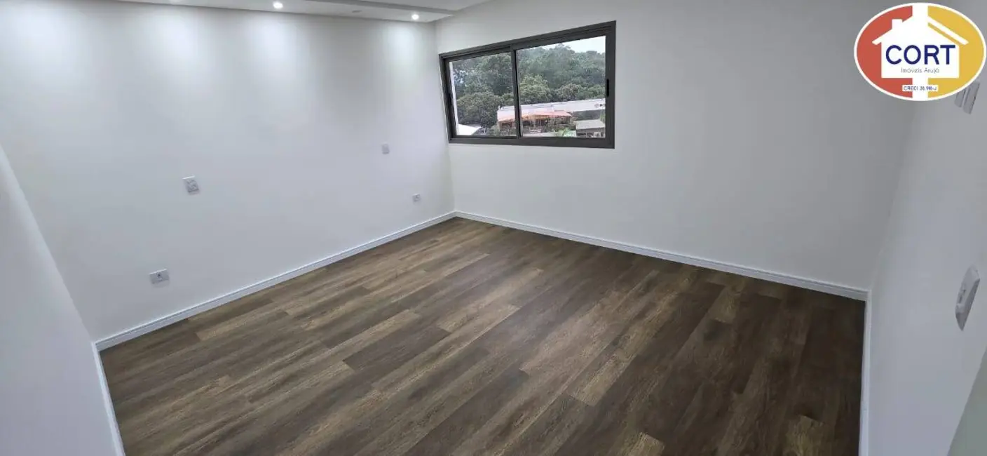 Foto 9 de Casa de Condomínio com 4 quartos à venda, 300m2 em Residencial Real Park, Aruja - SP