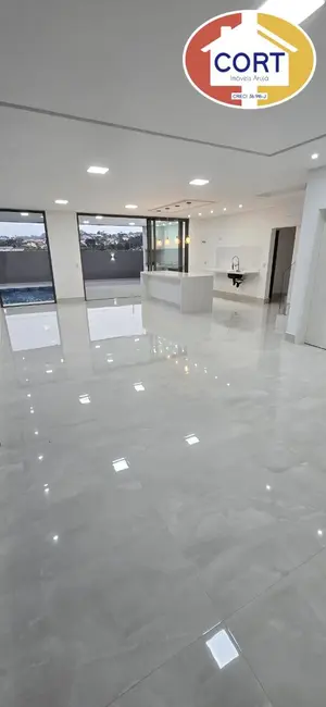 Foto 4 de Casa de Condomínio com 4 quartos à venda, 300m2 em Residencial Real Park, Aruja - SP