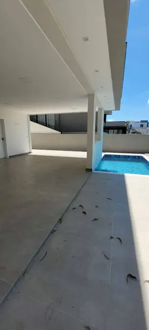 Foto 6 de Casa com 4 quartos à venda, 300m2 em Jardim das Cerejeiras, Aruja - SP