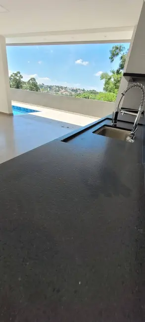 Foto 5 de Casa com 4 quartos à venda, 300m2 em Jardim das Cerejeiras, Aruja - SP