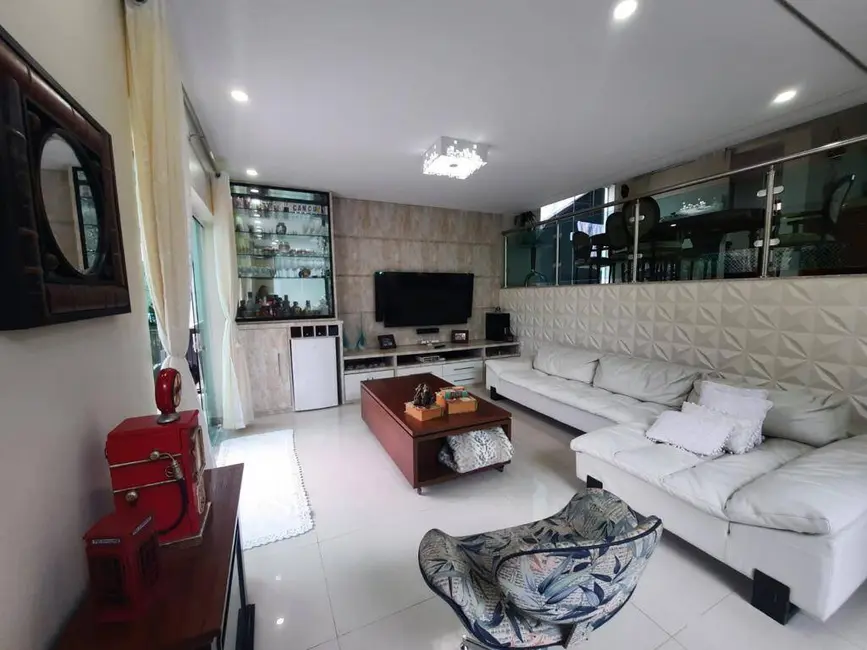 Foto 4 de Casa de Condomínio com 4 quartos à venda, 400m2 em Jardim Fazenda Rincão, Aruja - SP