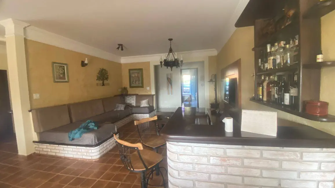 Foto 9 de Casa de Condomínio com 3 quartos à venda, 5119m2 em Canjicas, Aruja - SP