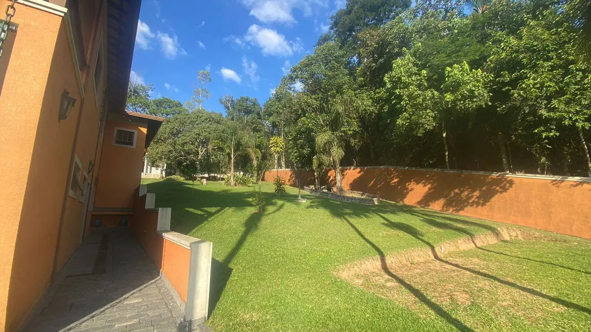 Foto 5 de Casa de Condomínio com 3 quartos à venda, 5119m2 em Canjicas, Aruja - SP