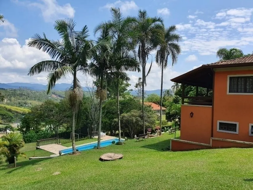 Foto 1 de Casa de Condomínio com 3 quartos à venda, 5119m2 em Canjicas, Aruja - SP