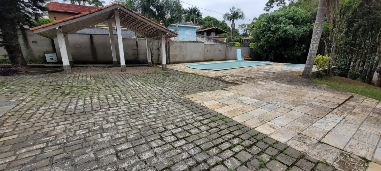 Foto 2 de Casa com 5 quartos à venda e para alugar em Jardim Planalto, Aruja - SP