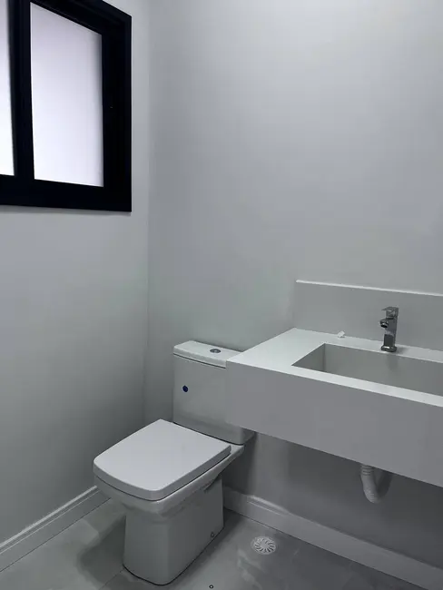 Casa de Condomínio com 4 quartos à venda, 300m2 em Residencial Real Park, Aruja - SP - imagem 5 Foto 5 de Casa de Condomínio com 4 quartos à venda, 300m2 em Residencial Real Park, Aruja - SP