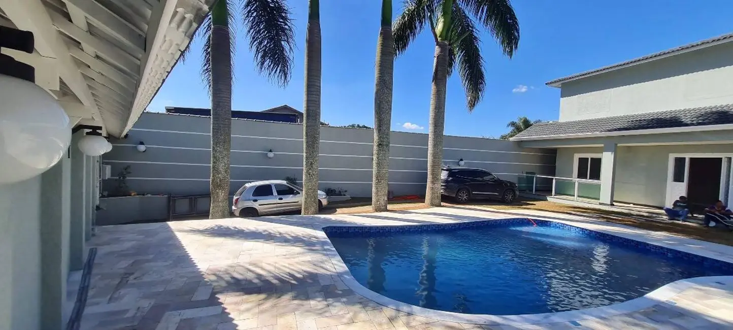 Foto 1 de Casa com 3 quartos para alugar, 700m2 em Jardim Santo Antônio, Aruja - SP