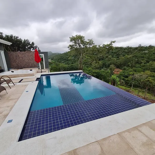 Casa com 3 quartos à venda e para alugar, 2500m2 em Santa Isabel - SP - imagem 7 Foto 7 de Casa com 3 quartos à venda e para alugar, 2500m2 em Santa Isabel - SP