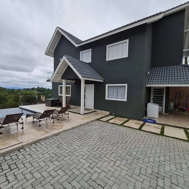 Casa com 3 quartos à venda e para alugar, 2500m2 em Santa Isabel - SP - imagem 1 Foto 1 de Casa com 3 quartos à venda e para alugar, 2500m2 em Santa Isabel - SP
