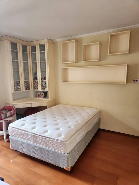 Foto 7 de Casa com 3 quartos à venda, 1000m2 em Arujázinho I, II e III, Aruja - SP