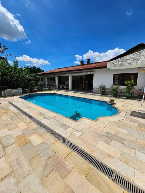 Foto 6 de Casa de Condomínio com 3 quartos à venda, 1100m2 em Arujázinho I, II e III, Aruja - SP