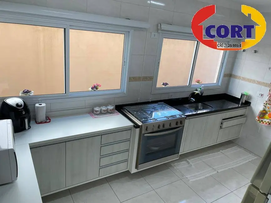 Foto 5 de Casa com 2 quartos à venda, 150m2 em Jardim Planalto, Aruja - SP