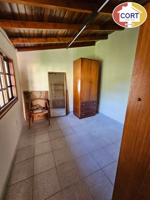 Foto 6 de Casa com 3 quartos para alugar, 600m2 em Aruja - SP