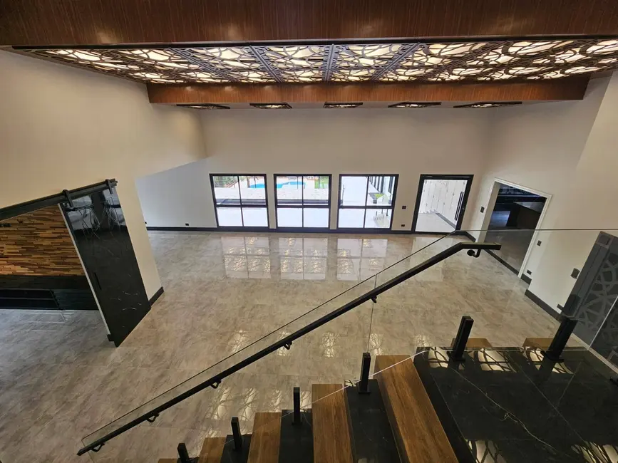 Foto 54 de Casa à venda, 1850m2 em Arujázinho I, II e III, Aruja - SP