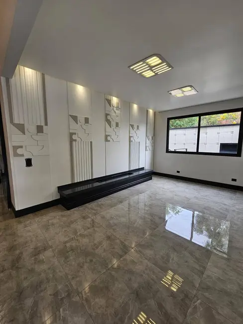 Foto 51 de Casa à venda, 1850m2 em Arujázinho I, II e III, Aruja - SP