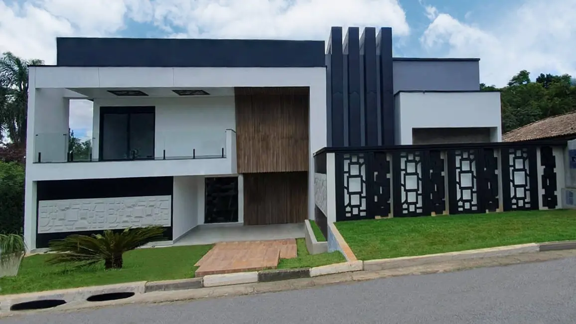 Foto 4 de Casa à venda, 1850m2 em Arujázinho I, II e III, Aruja - SP