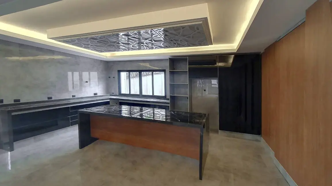 Foto 16 de Casa à venda, 1850m2 em Arujázinho I, II e III, Aruja - SP