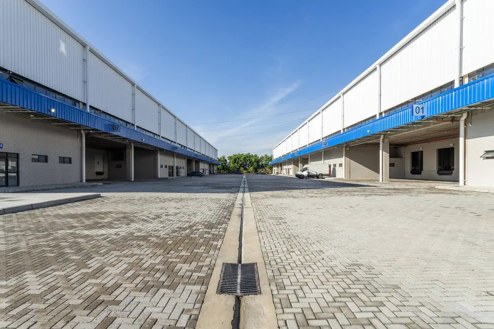 Foto 9 de Sala Comercial para alugar, 1754m2 em Una, Itaquaquecetuba - SP